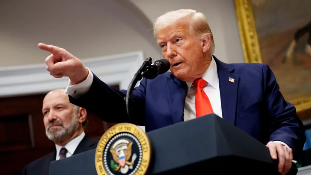 Trump Intensifica Guerra Comercial com Novas Tarifas