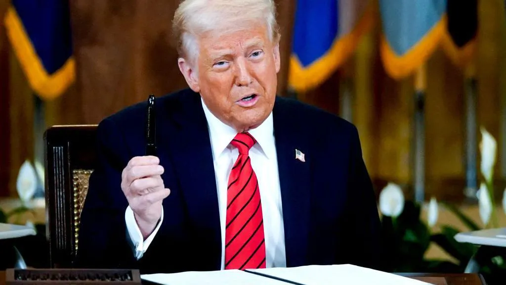 Trump Revoga Ordem Contra Escritório de Advocacia