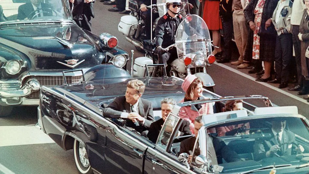 Documentos de JFK Revelam Novo Lado do Assassinato