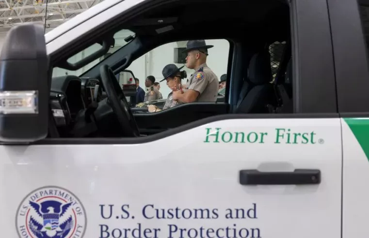 Trump Revoga Status Legal de Milhares de Migrantes