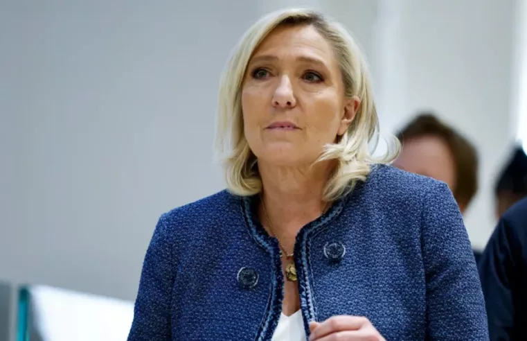 Le Pen condenada: o futuro de sua candidatura em risco