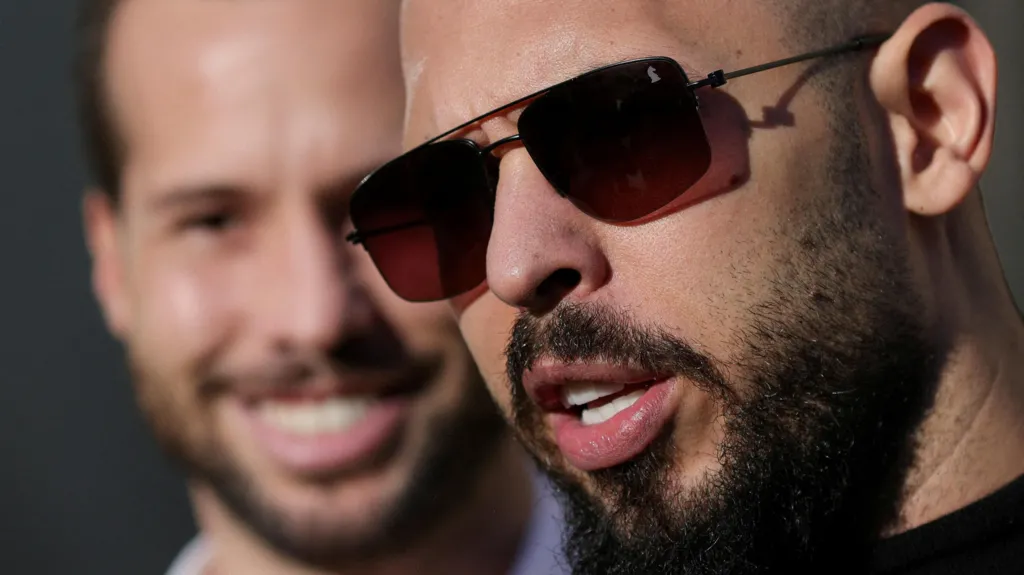 Tate Brothers Retornam à Romênia Enfrentando Acusações Graves