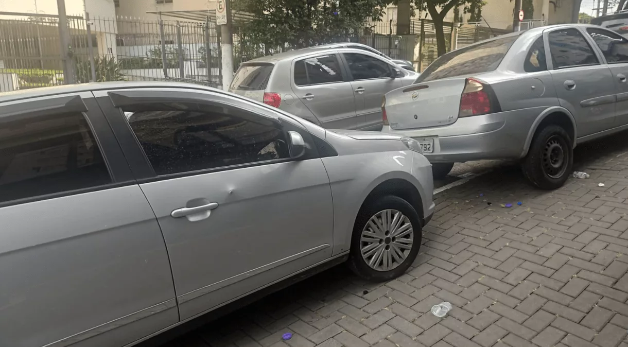 Investigadora dispara contra viatura da PM em SP