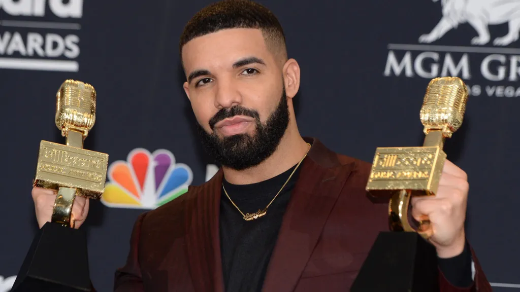 Drake processa UMG por difamação após canção de Lamar