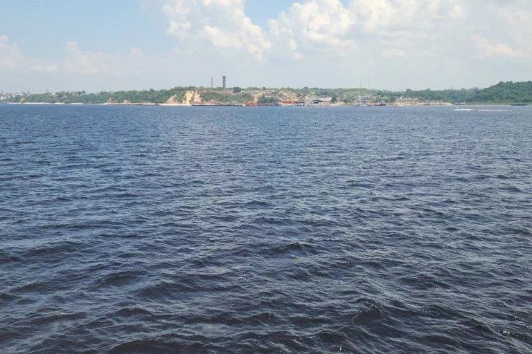Manaus em alerta: Cheias do Rio Negro atingem 27,56 metros