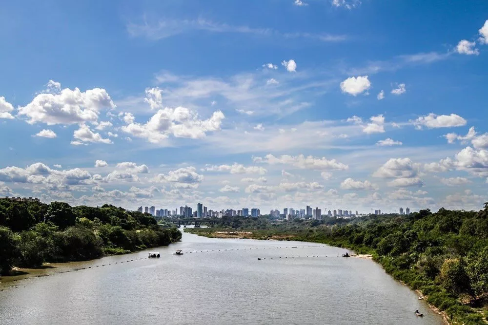 Previsão do Tempo em Teresina: Variadas Chuva e Calor