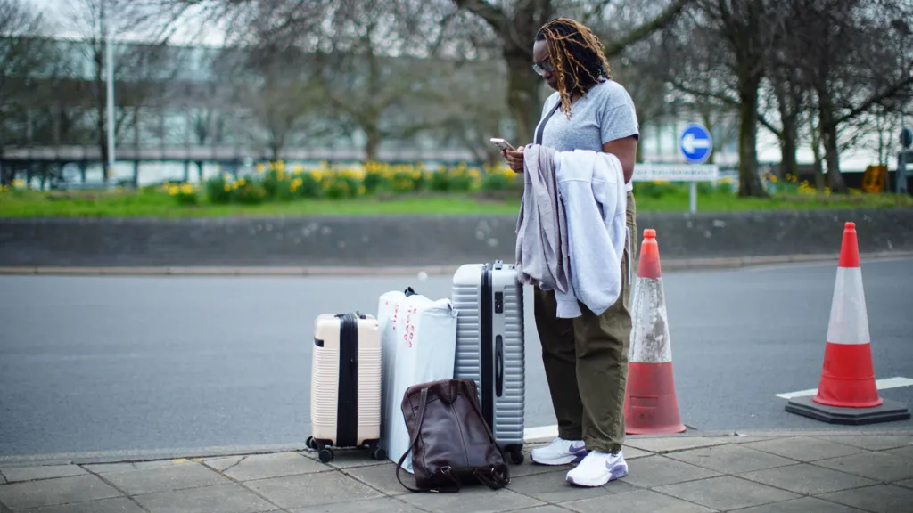 Desastre no Aeroporto de Heathrow: Falha de Energia e Segurança