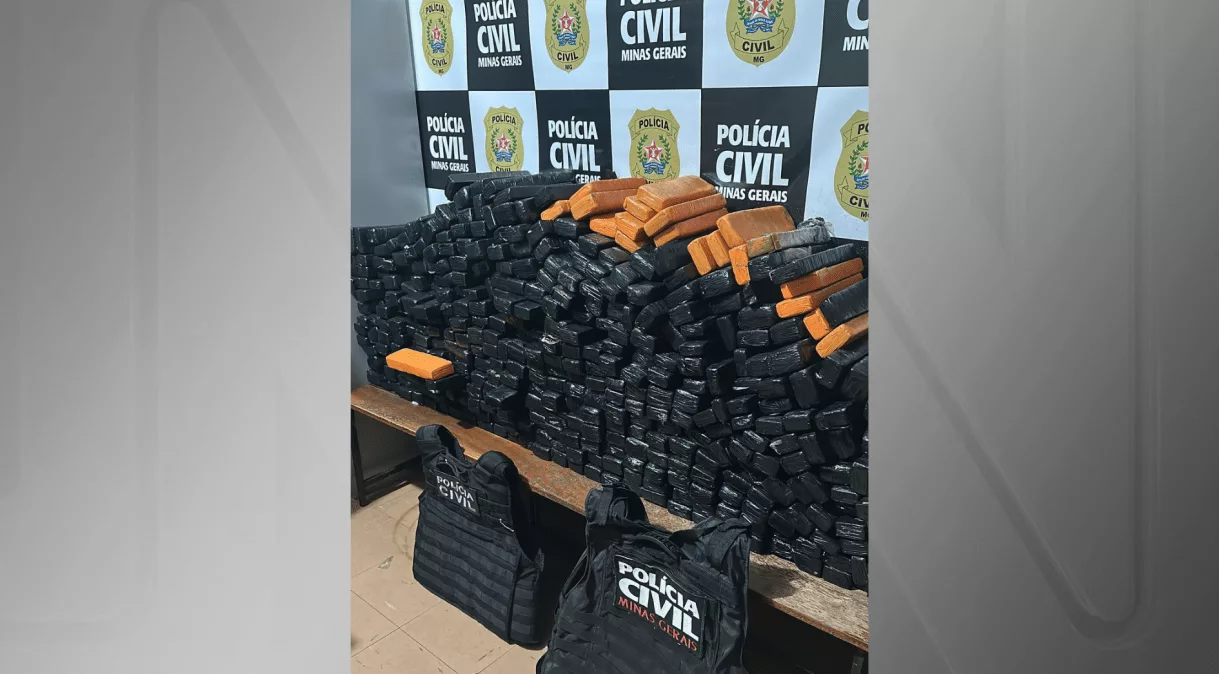PCMG Apreende 410 Barras de Maconha em Operação de Combate ao Tráfico