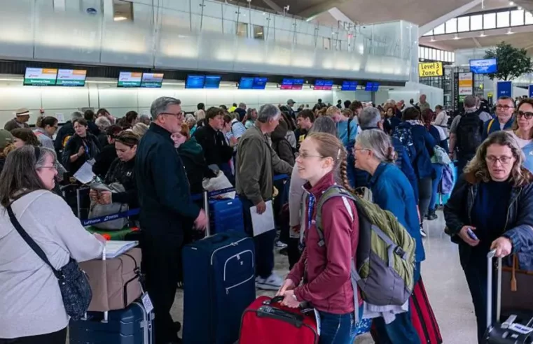 Incidente no Aeroporto de Newark Revela Crise no Controle Aéreo