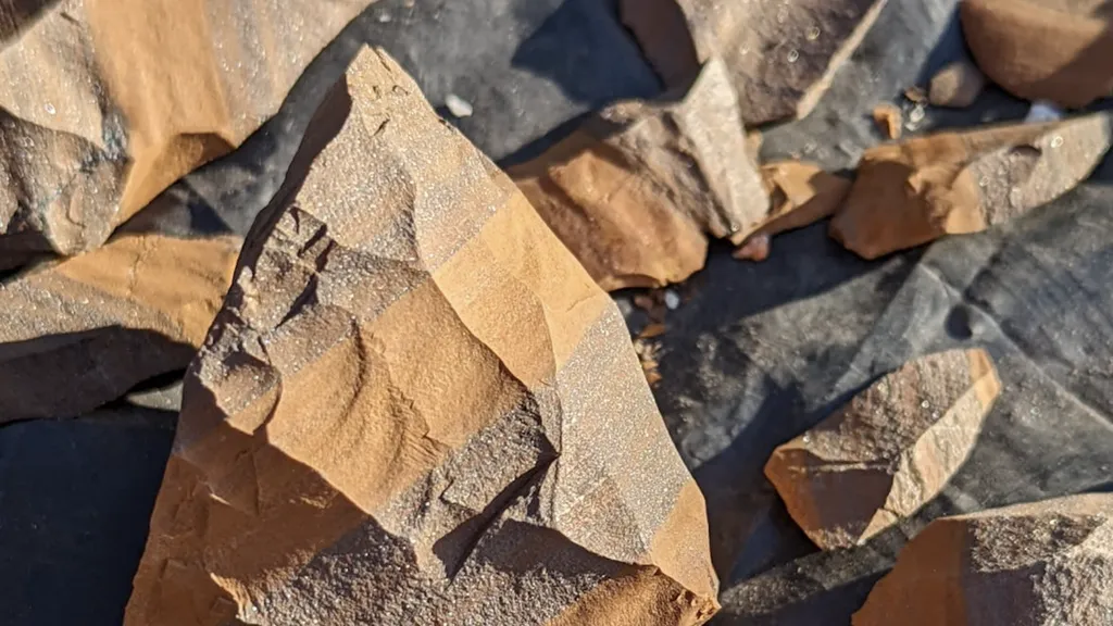 Como arquelogistas identificam ferramentas de pedra?