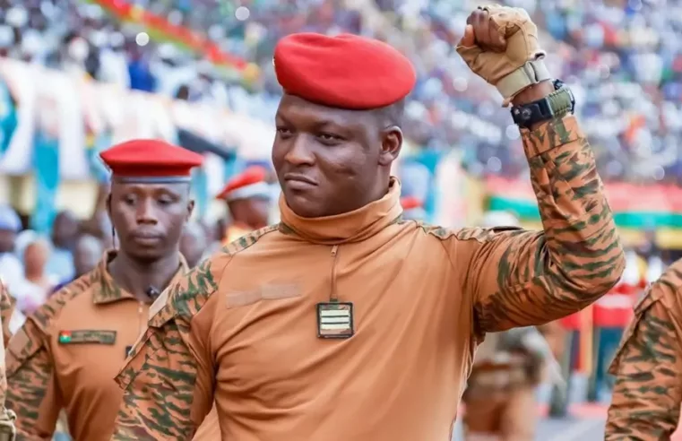 Ibrahim Traoré: A Revolução Pan-Africana de Burkina Faso