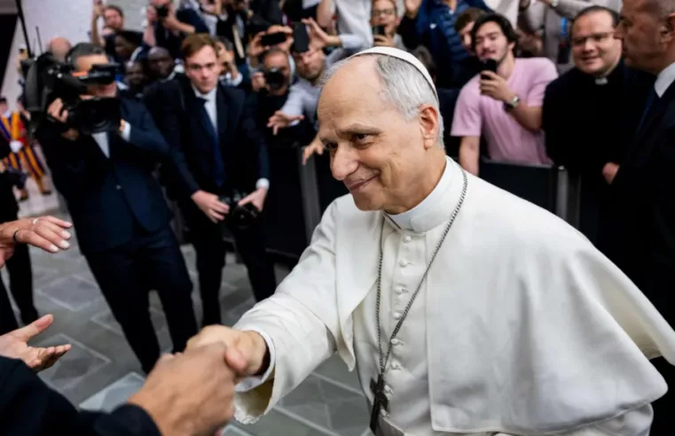 Papa Leão XIV defende liberdade de imprensa e uso ético da IA