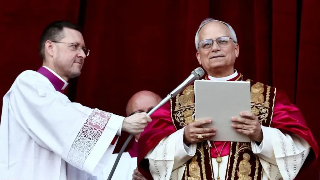 Papa Leão XIV: Mensagem de Paz e Unidade Global