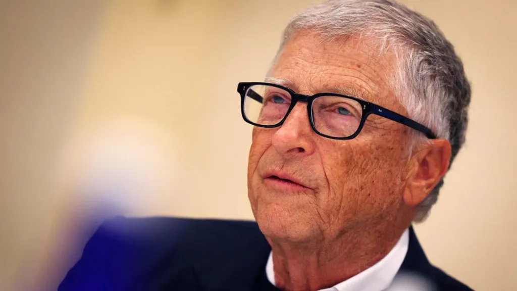 Bill Gates Planeja Doar 99% de Sua Fortuna em 20 Anos